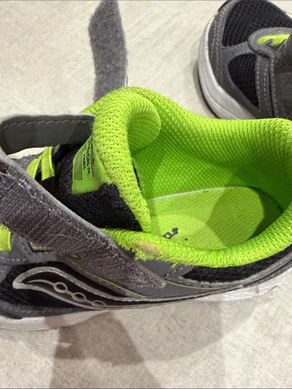 Saucony Kids Gray Sneakers with Lime Accents